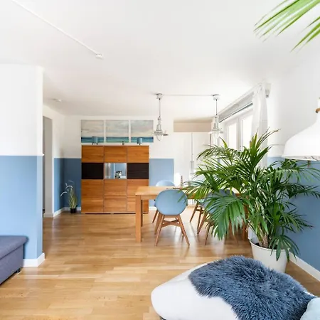 Daire Luxus Ostseekind 61m2 Mit Balkon, Stellplatz Und Wifi *